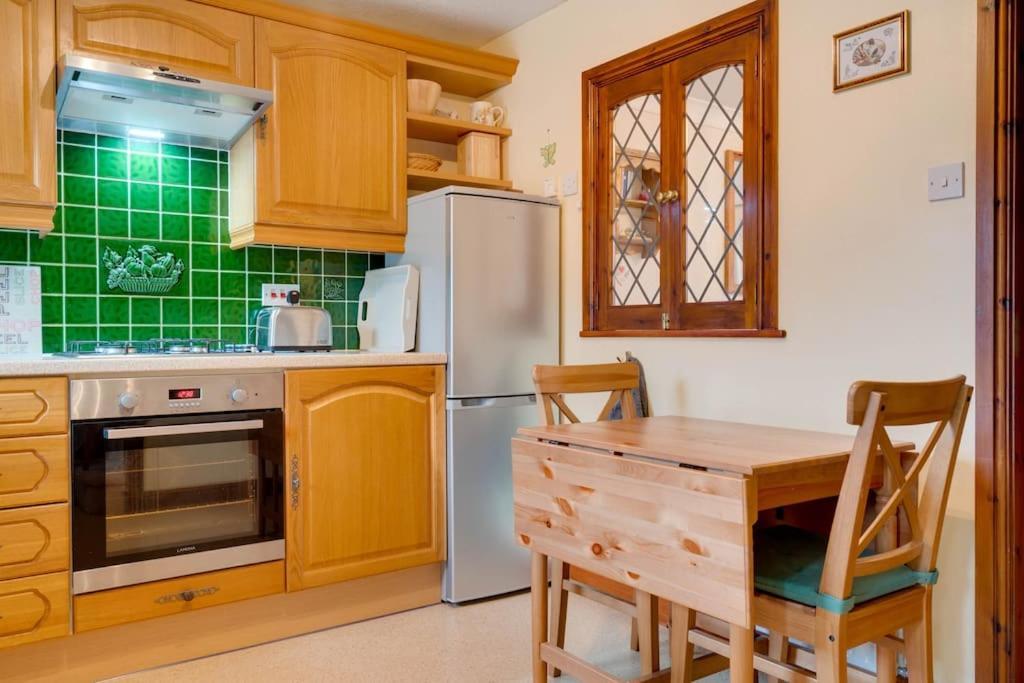 Barley Cottage Whittington  Eksteriør billede